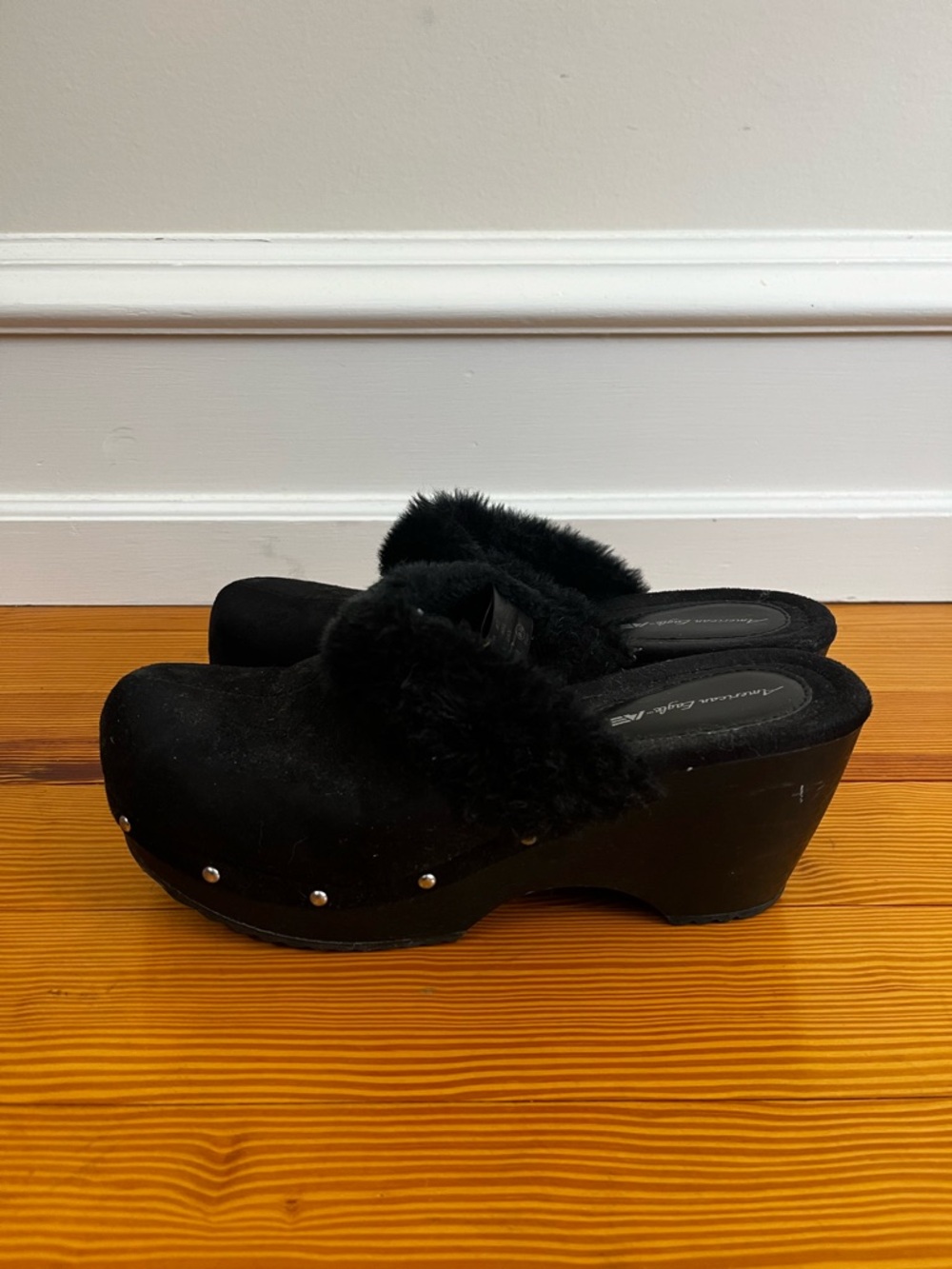 AE Black Faux Fur Platform Clogs - Women's
